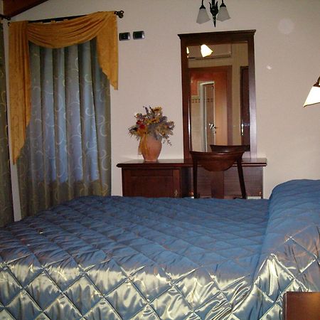 Cà Del Ponte Villa Costermano Ngoại thất bức ảnh